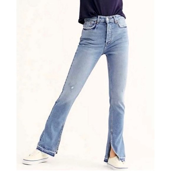WE THE FREE Medium Wash Blue Button-Fly Emmy Split-Hem Bootcut Jeans Size 25 - Picture 1 of 10